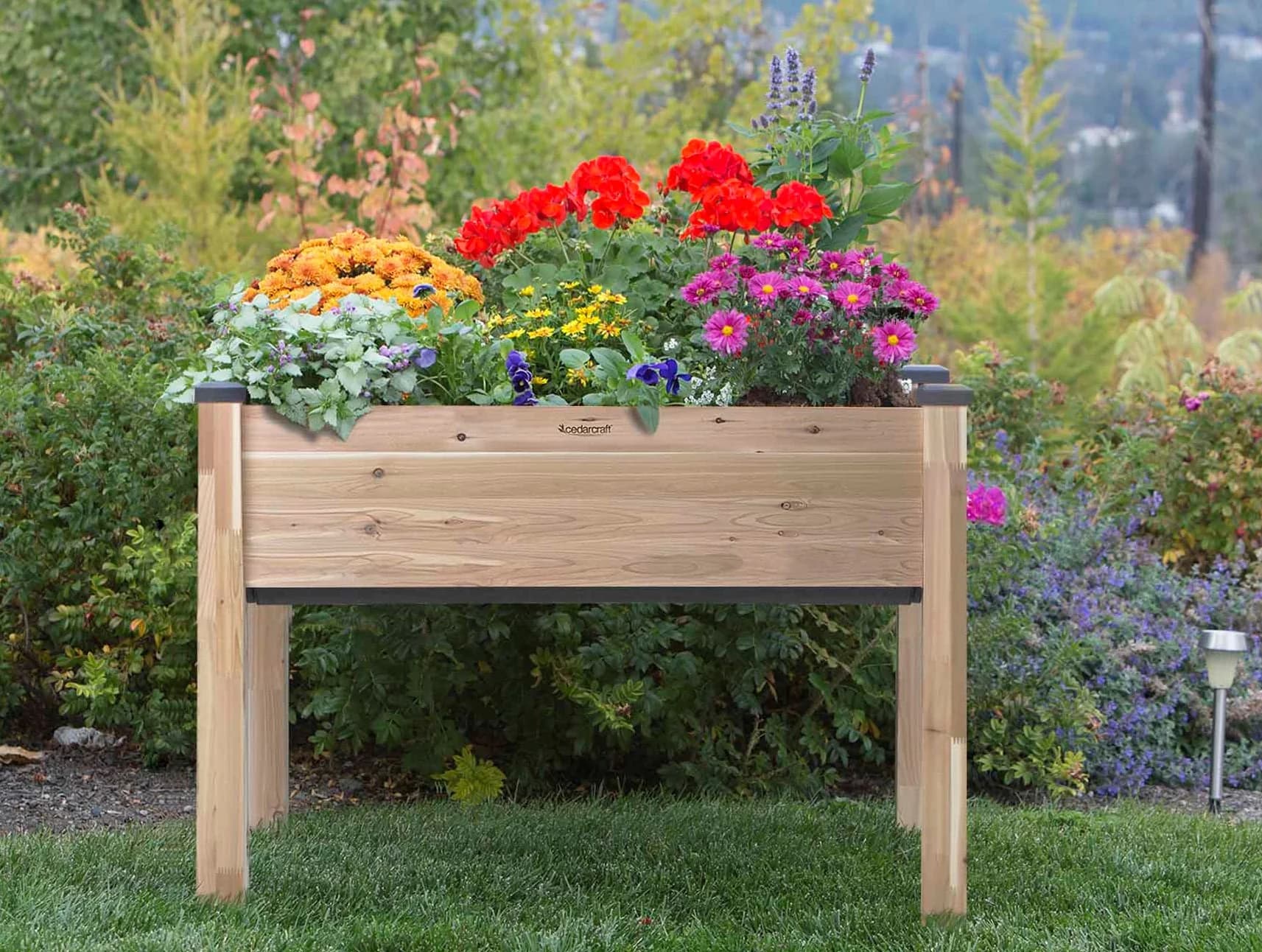 Cedarcraft Self Watering Planter image 5