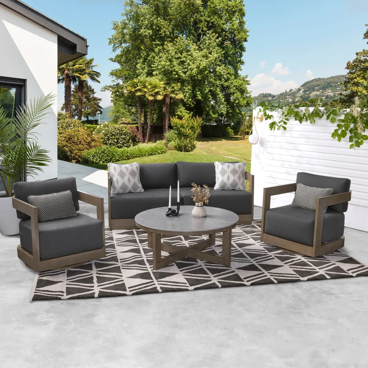 Menorca 4-Piece Metal Seating image 2