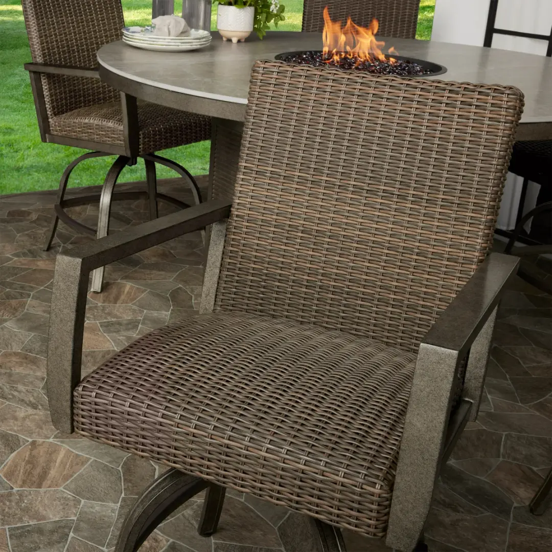 Agio Oakland 7-piece Fire Outdoor Dining Set image 5