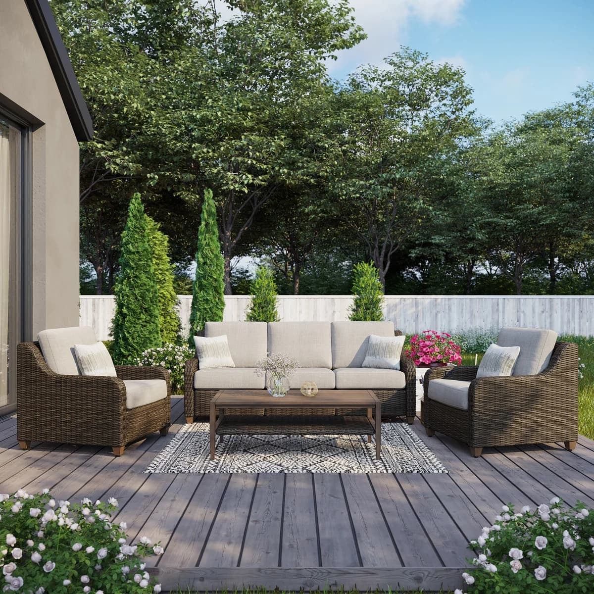 Thomasville Barston 4-piece Outdoor Seating with Kick-out Foot Rests image 5